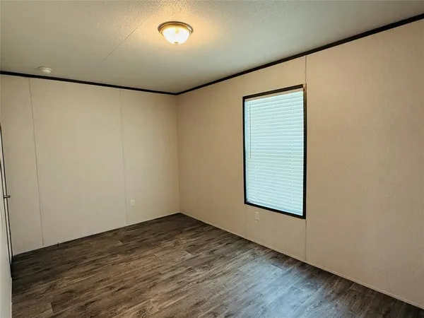 $152,900 | 3005 Elmwood Drive, Granbury, TX 76048