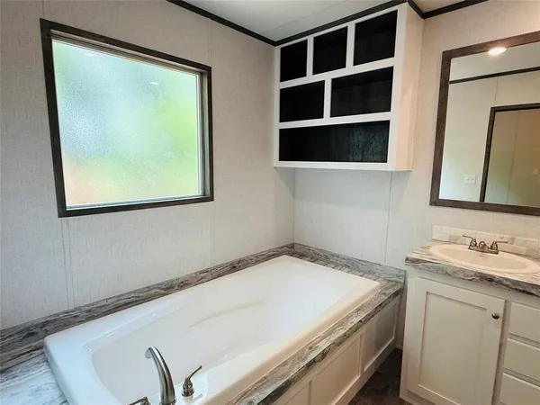 $152,900 | 3005 Elmwood Drive, Granbury, TX 76048