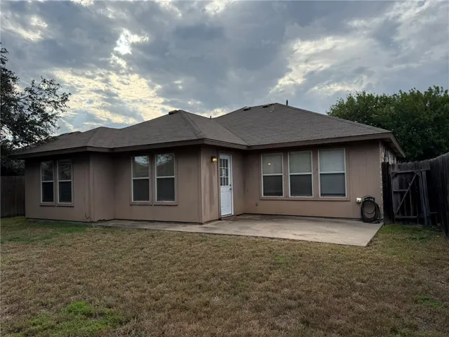 $259,000 | 1015 La Mirada Street, Portland, TX 78374