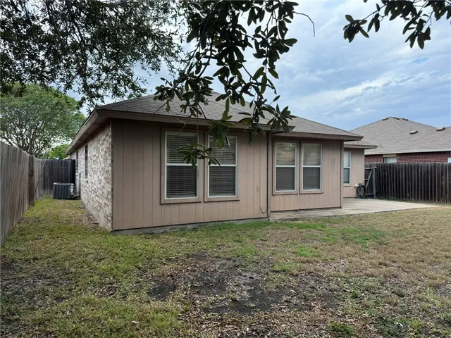 $259,000 | 1015 La Mirada Street, Portland, TX 78374