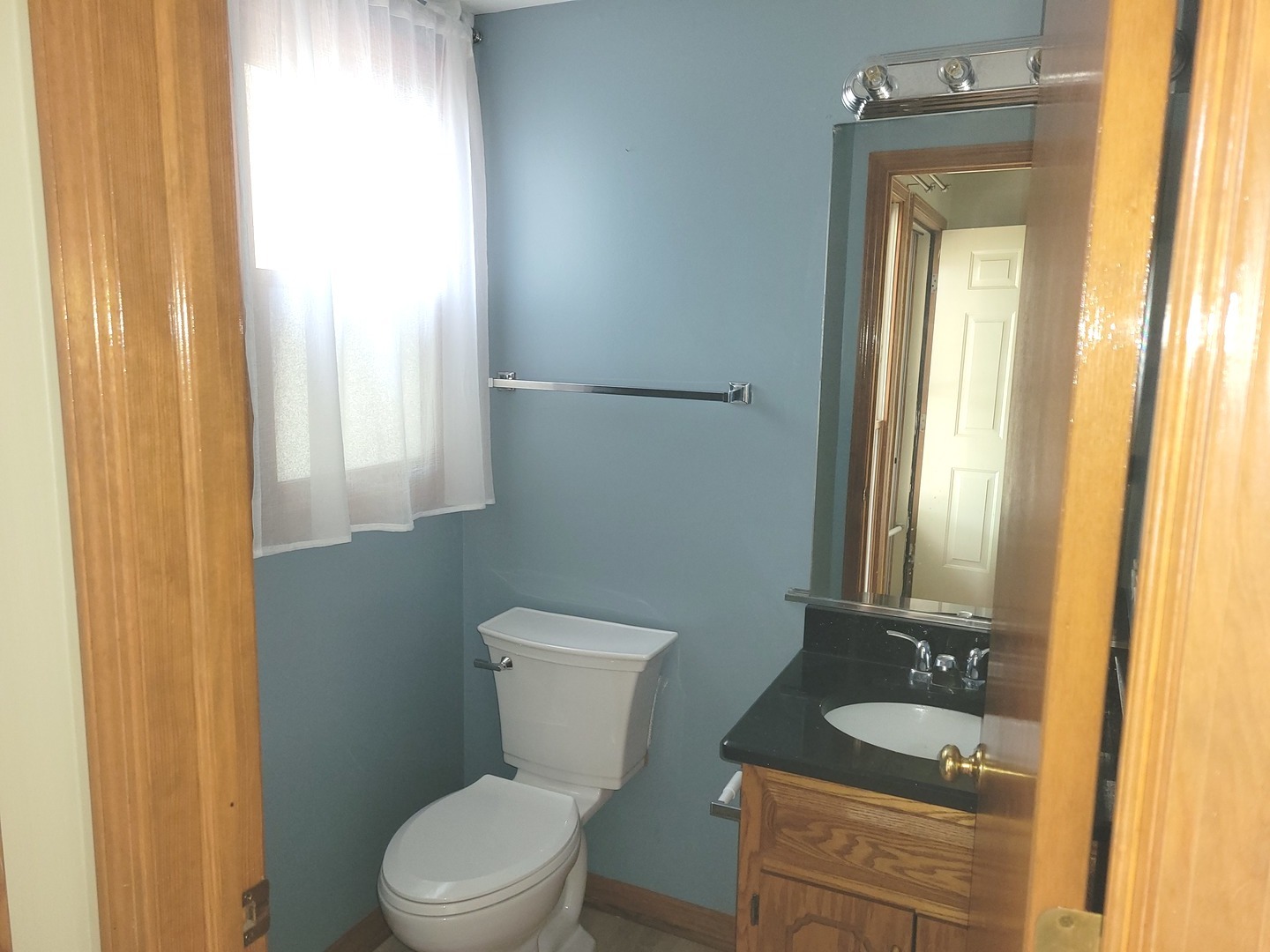 405 Wenbriar Square Addison, IL 60101 - Photo 4 of 24 Gallery Image 4