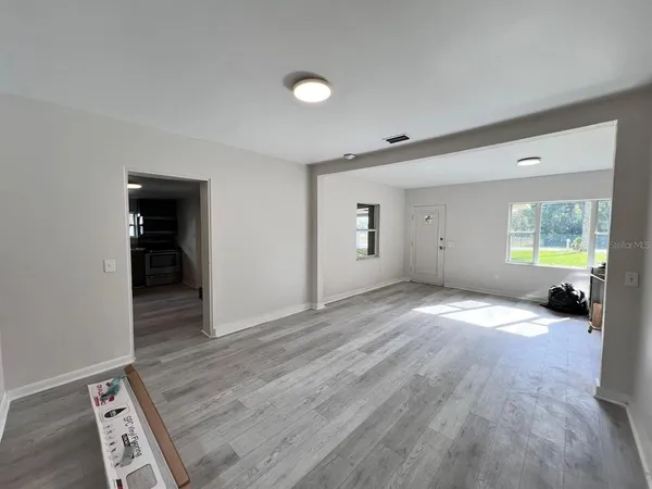 $1,700 | 107 Oakland Drive, DeLand, FL 32720