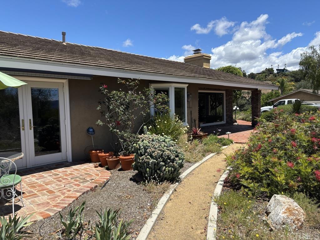 1825 Kent Place Vista, CA 92084 - Photo 13 of 57