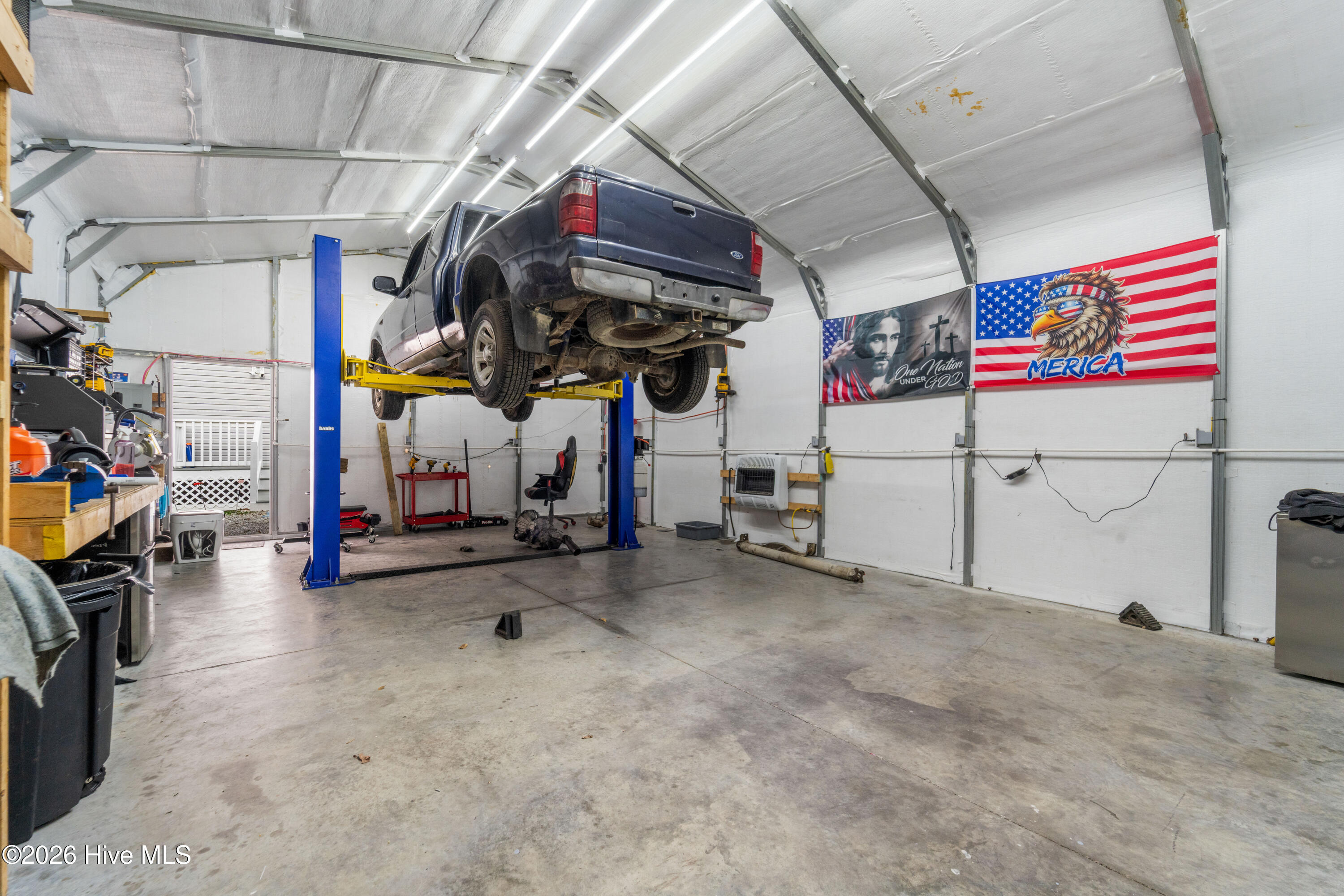 311 Petersburg Road Richlands, NC 28574 - Photo 3 of 49 DSC04585