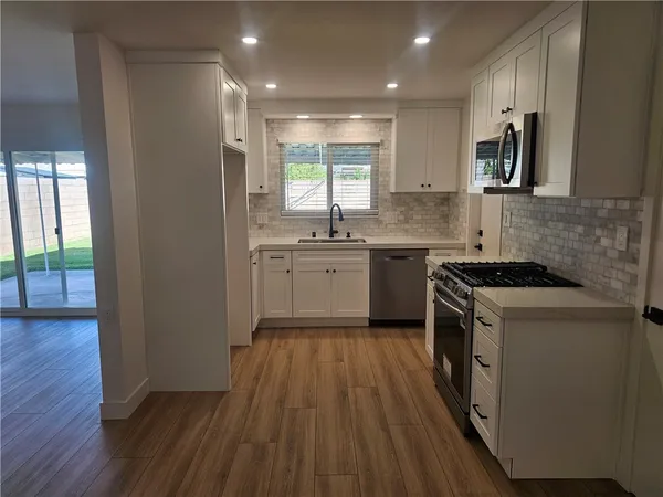 $3,900 | 10362 Longden Street, Cypress, CA 90630