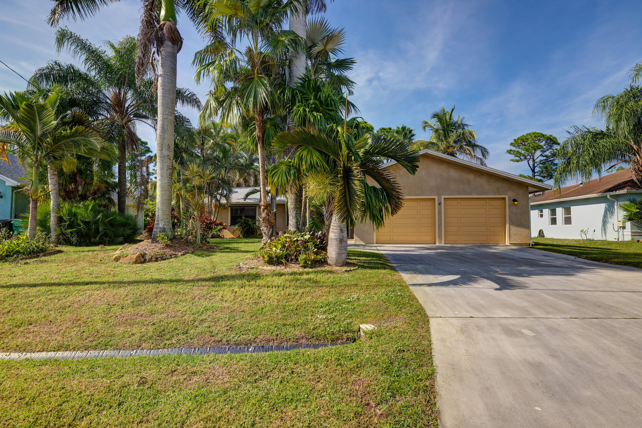 2630 Southwest Ace Road Port St. Lucie, FL 34953 - Photo 1 of 31 FRONT EXPOSURE