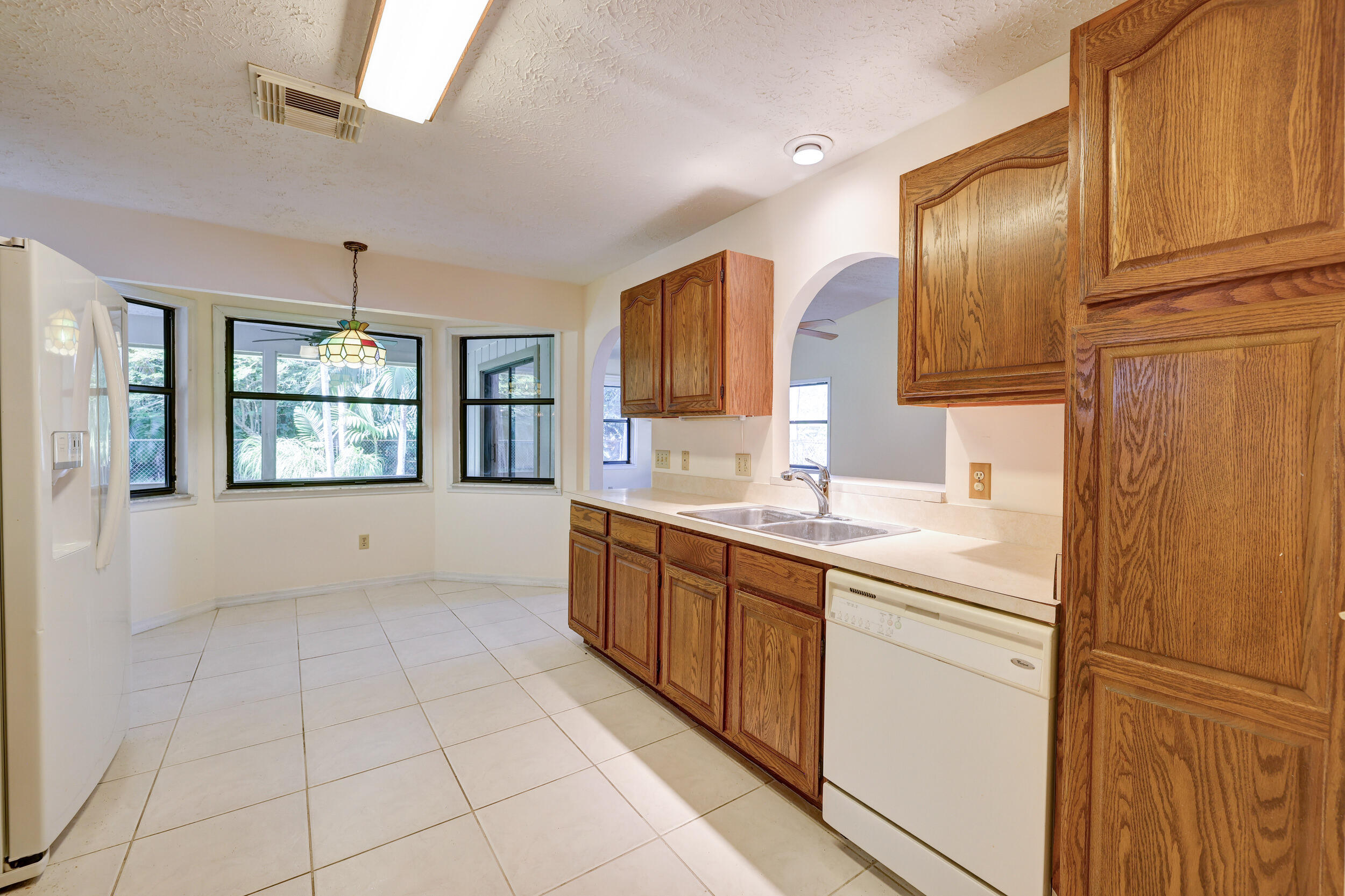 2630 Southwest Ace Road Port St. Lucie, FL 34953 - Photo 11 of 31 11_632a0386_87_88_89_90