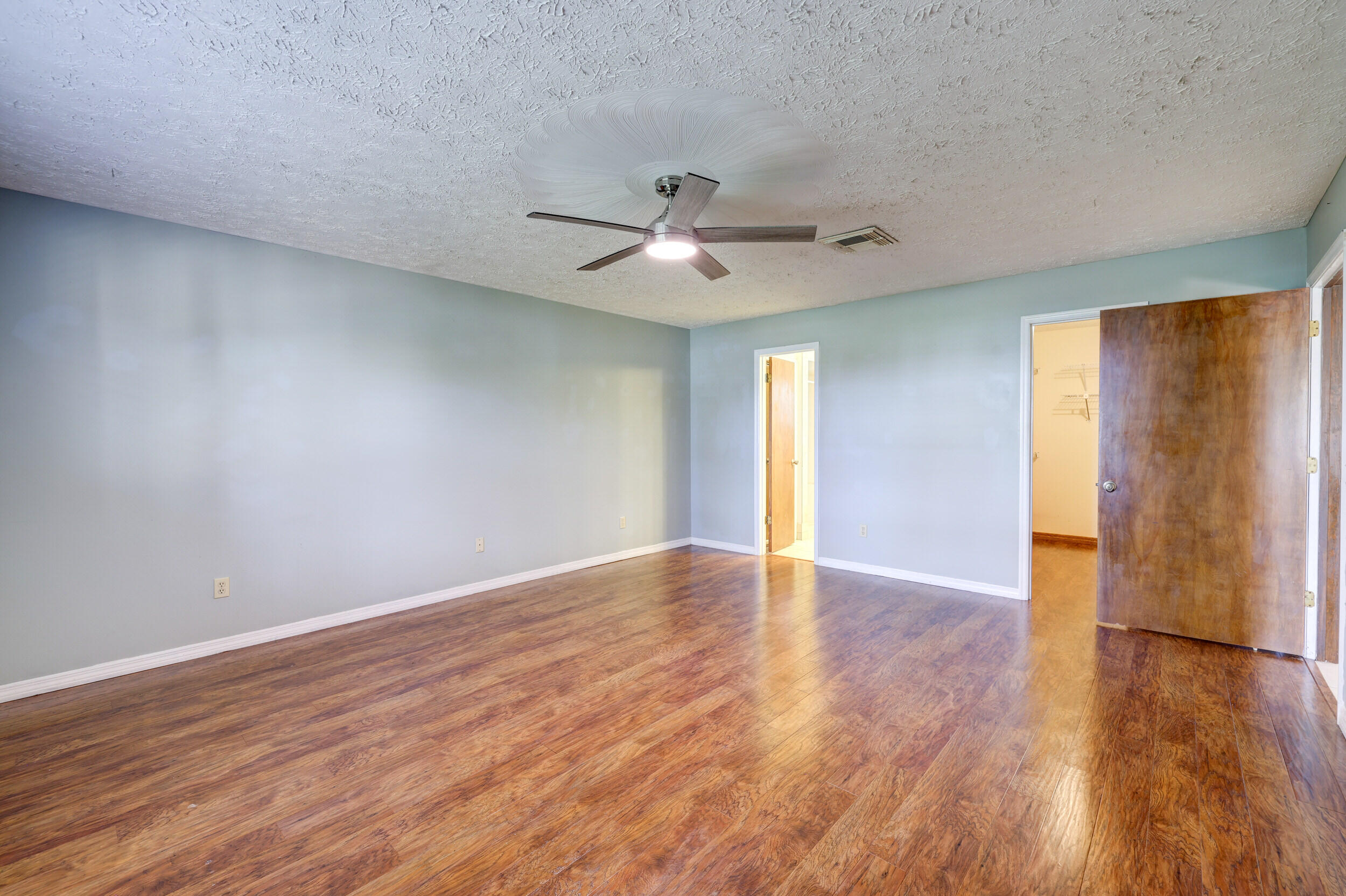 2630 Southwest Ace Road Port St. Lucie, FL 34953 - Photo 19 of 31 19_632a0426_27_28_29_30