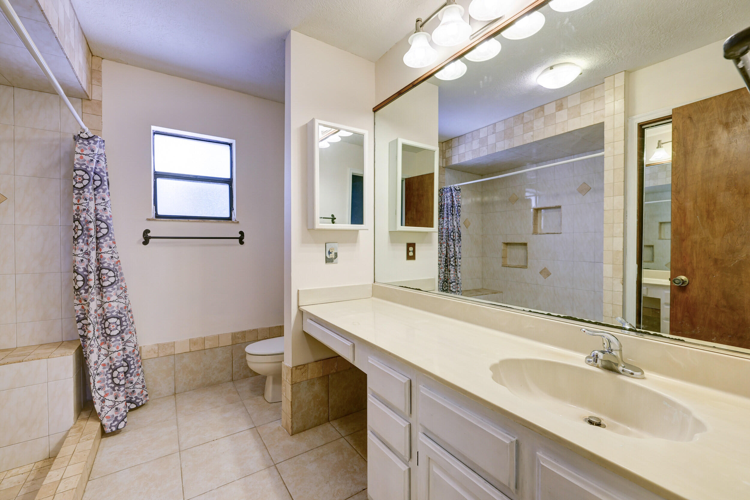 2630 Southwest Ace Road Port St. Lucie, FL 34953 - Photo 20 of 31 MASTER BATH