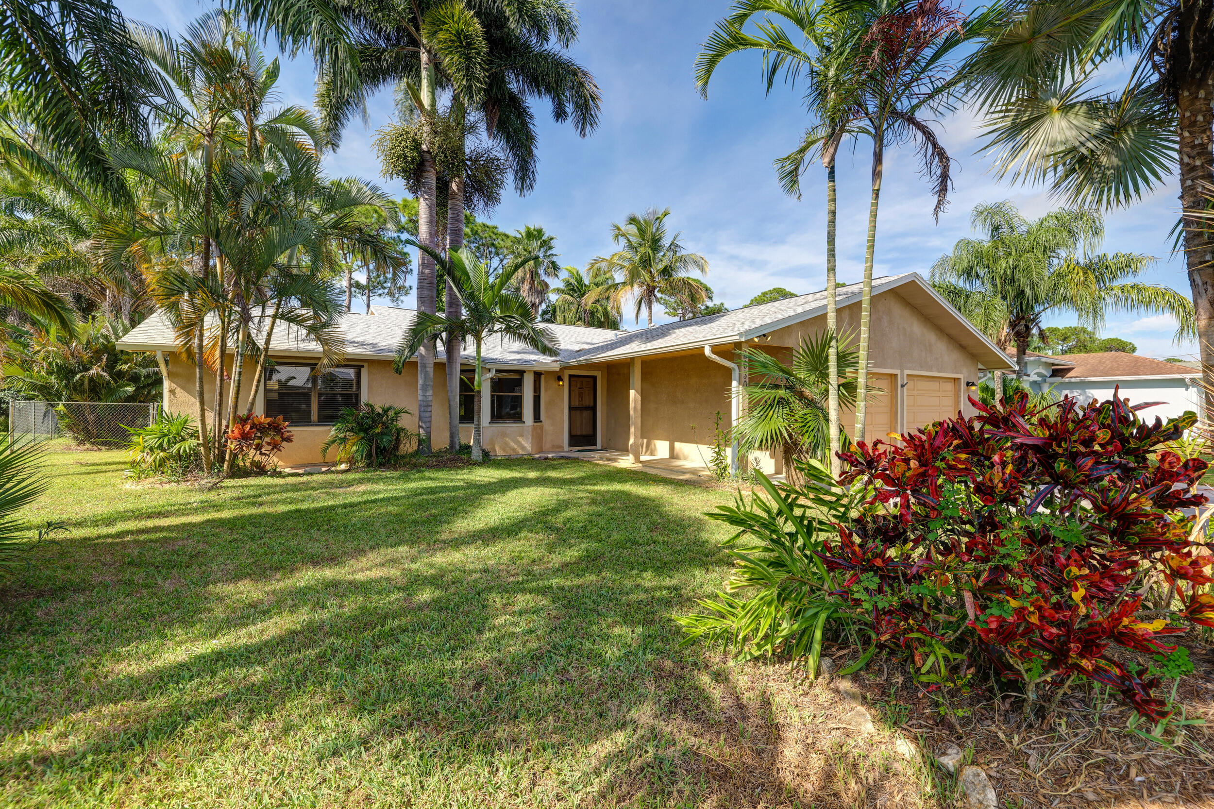 2630 Southwest Ace Road Port St. Lucie, FL 34953 - Photo 2 of 31 FRONT EXPOSURE