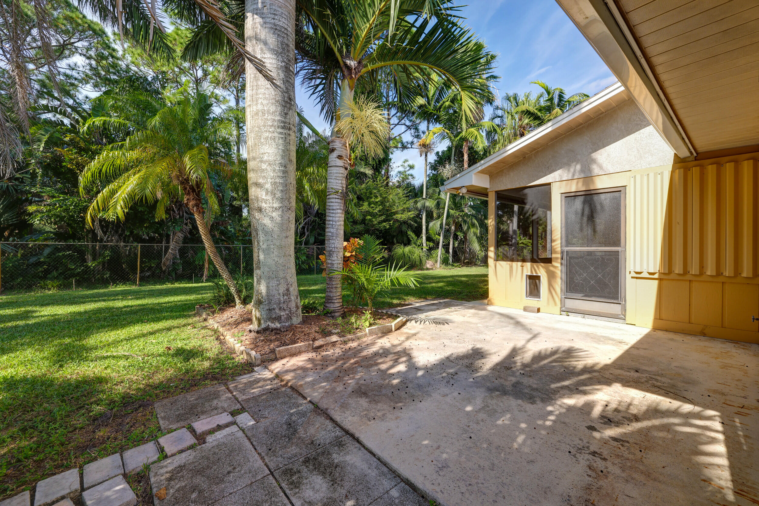 2630 Southwest Ace Road Port St. Lucie, FL 34953 - Photo 27 of 31 OUTDOOR PATIO