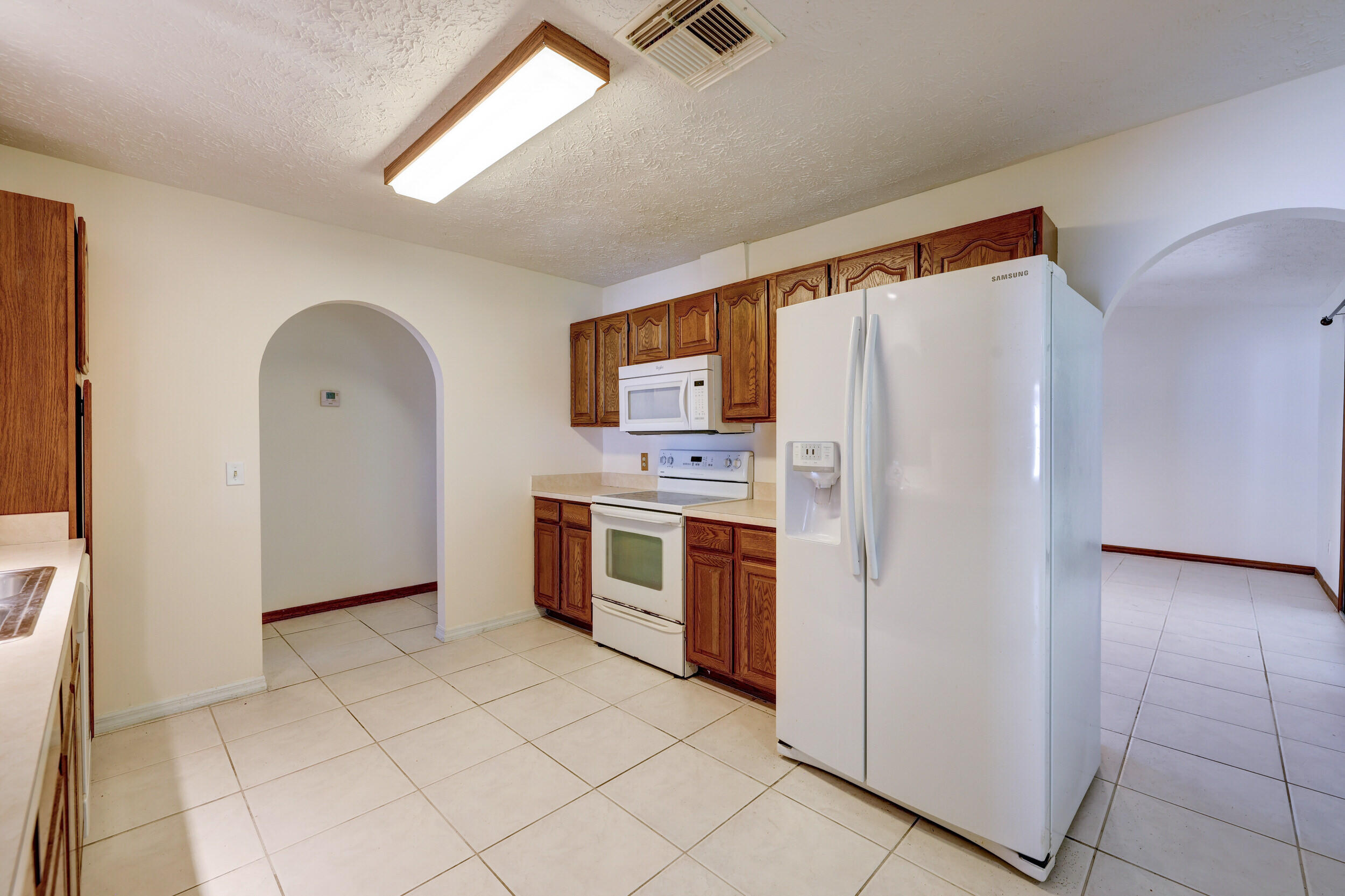 2630 Southwest Ace Road Port St. Lucie, FL 34953 - Photo 10 of 31 KITCHEN
