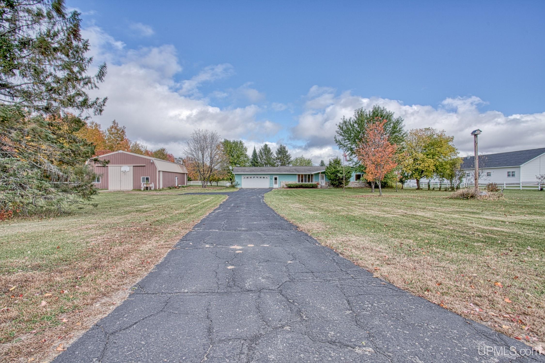 2688 County Road North Florence, WI 54121 - Photo 3 of 58 Gallery Image 3