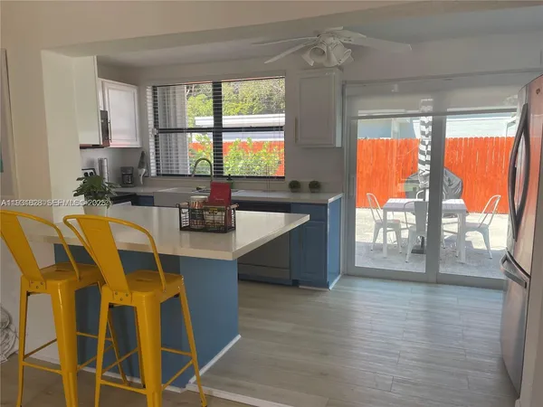 $1,800 | 1560 Northeast 145th Street, Unit 1, Miami, FL 33161