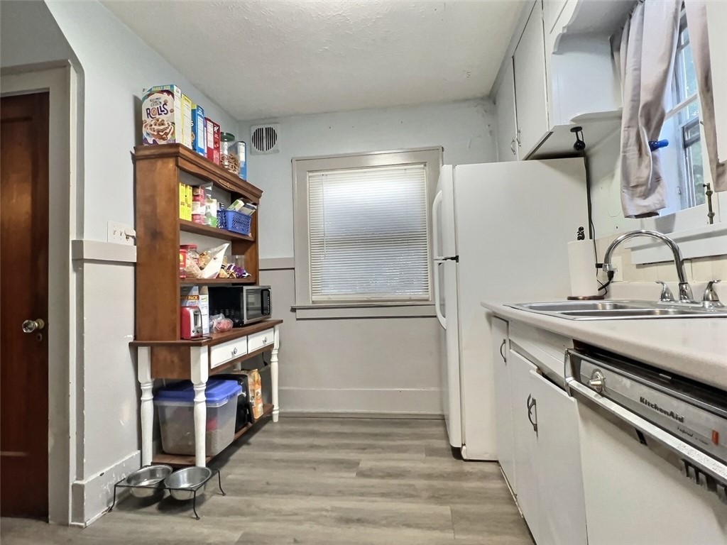 238 Seymour Road Irondequoit, NY 14609 - Photo 10 of 20