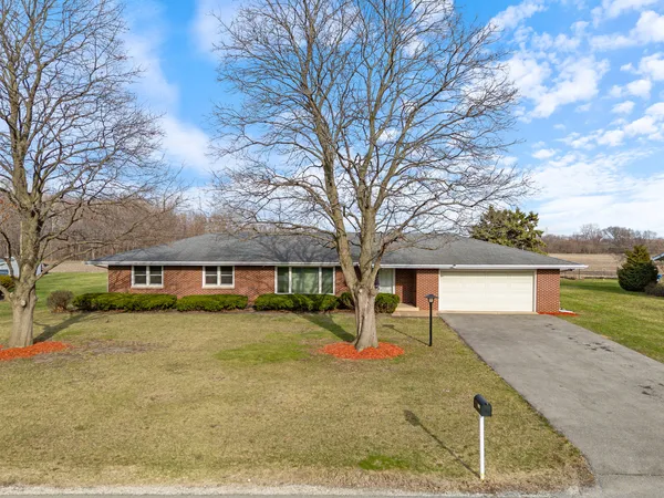 $359,900 | 3300 Caroline Drive, Joliet, IL 60435