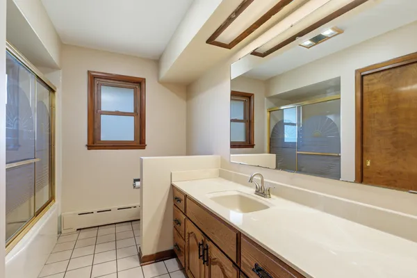 $359,900 | 3300 Caroline Drive, Joliet, IL 60435