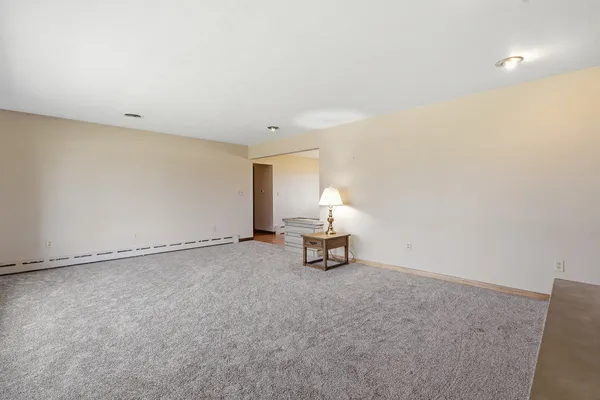 $359,900 | 3300 Caroline Drive, Joliet, IL 60435