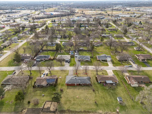 $359,900 | 3300 Caroline Drive, Joliet, IL 60435