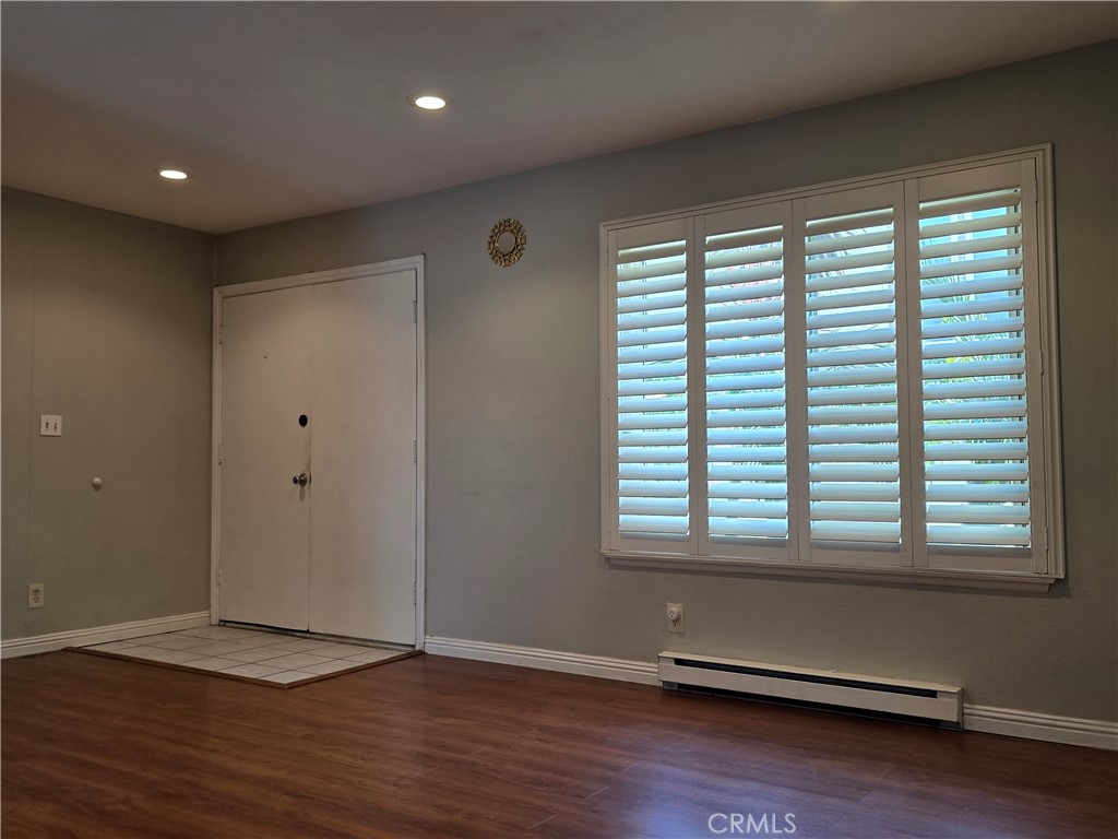 11219 Hood Way Stanton, CA 90680 - Photo 5 of 26