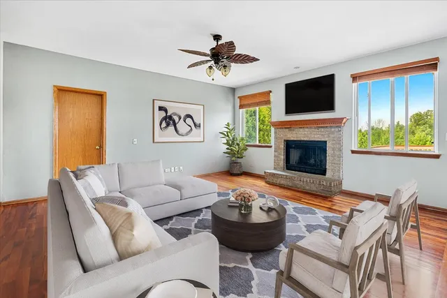 $465,000 | 2172 Prairie Trail, Round Lake Heights, IL 60073