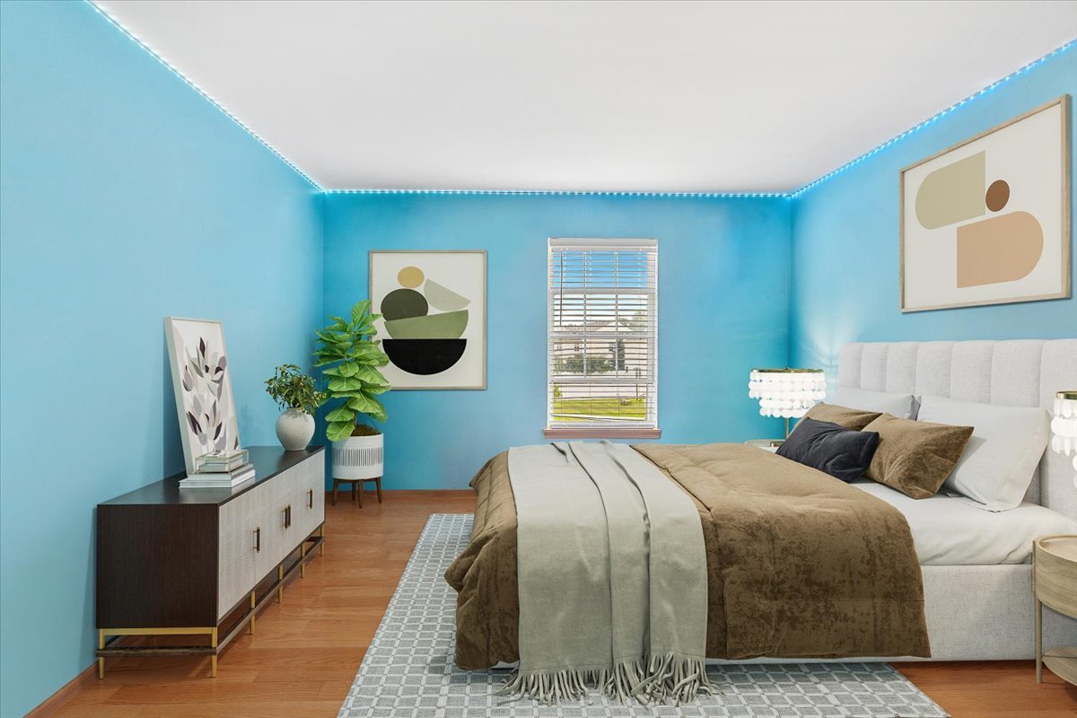 2172 Prairie Trail Round Lake Heights, IL 60073 - Photo 9 of 28 a bedroom with bed and a window