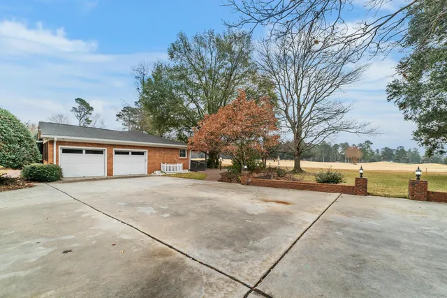 $650,000 | 2091 Griffith Drive Northwest, Orangeburg, SC 29118