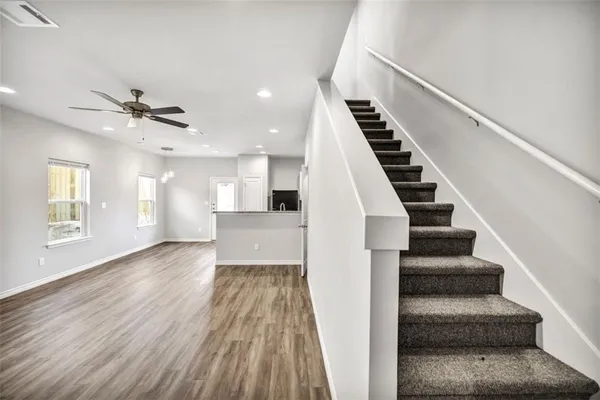 $1,700 | 207 Peruna Drive, Marble Falls, TX 78654