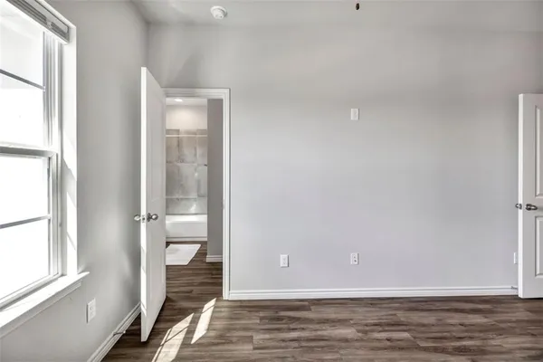 $1,700 | 207 Peruna Drive, Marble Falls, TX 78654