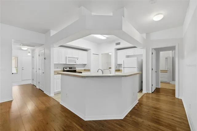 $292,500 | 10529 Northwest 28th Lane, Gainesville, FL 32606