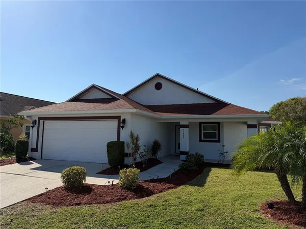 $3,000 | 7224 49th Avenue East, Bradenton, FL 34203
