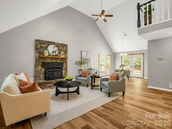 $550,000 | 2304 Mountain Page Road, Saluda, NC 28773