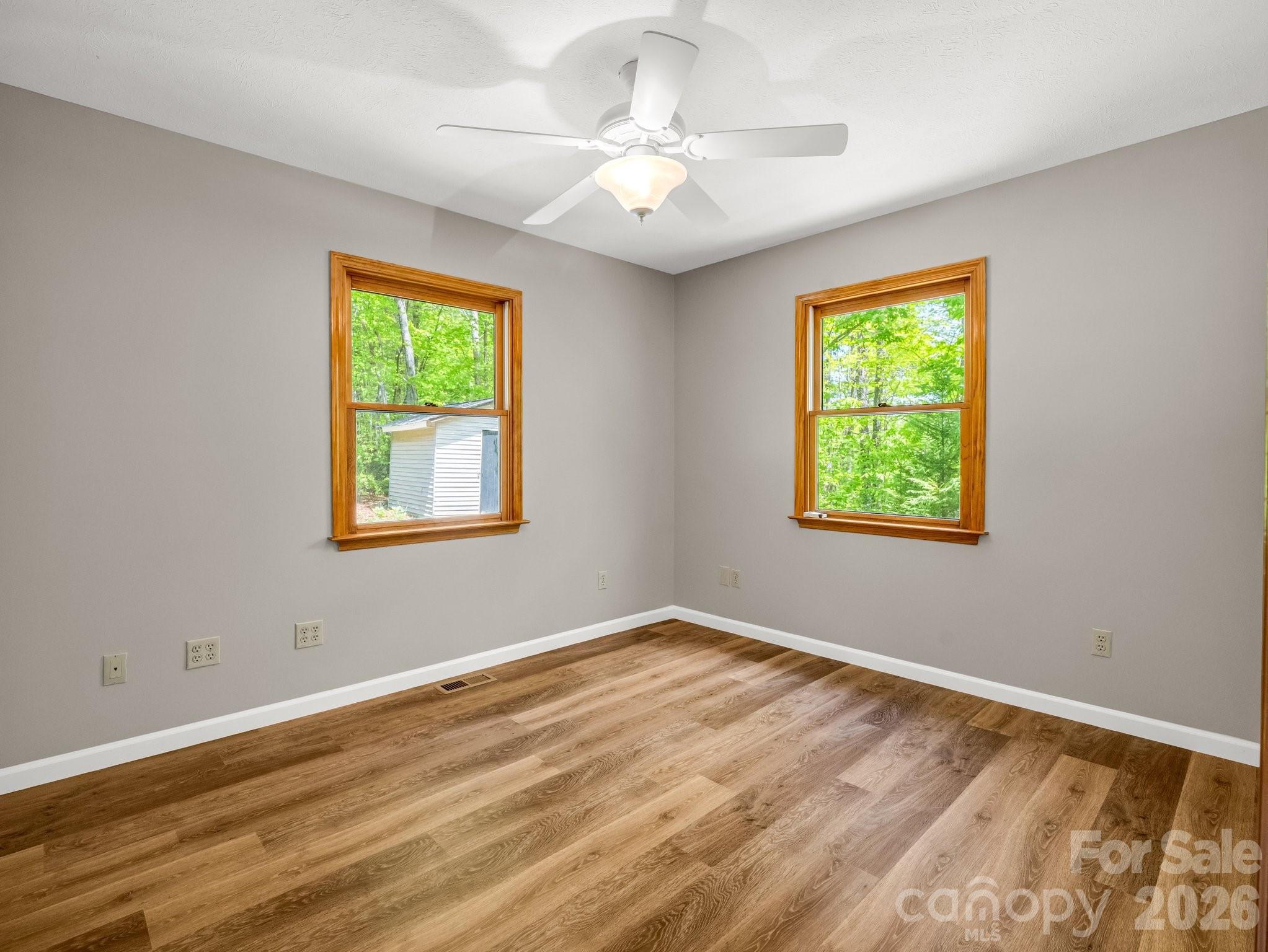 2304 Mountain Page Road Saluda, NC 28773 - Photo 17 of 38