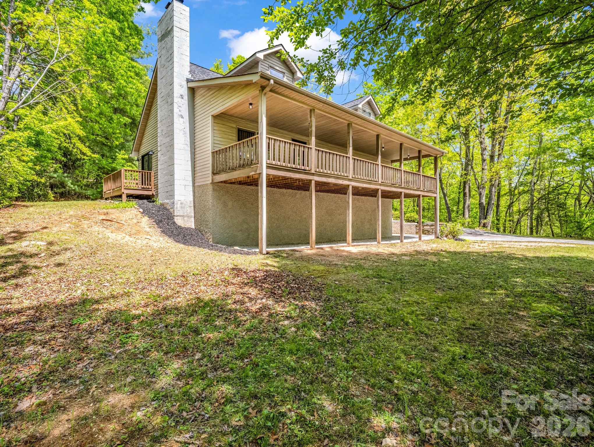 2304 Mountain Page Road Saluda, NC 28773 - Photo 5 of 38