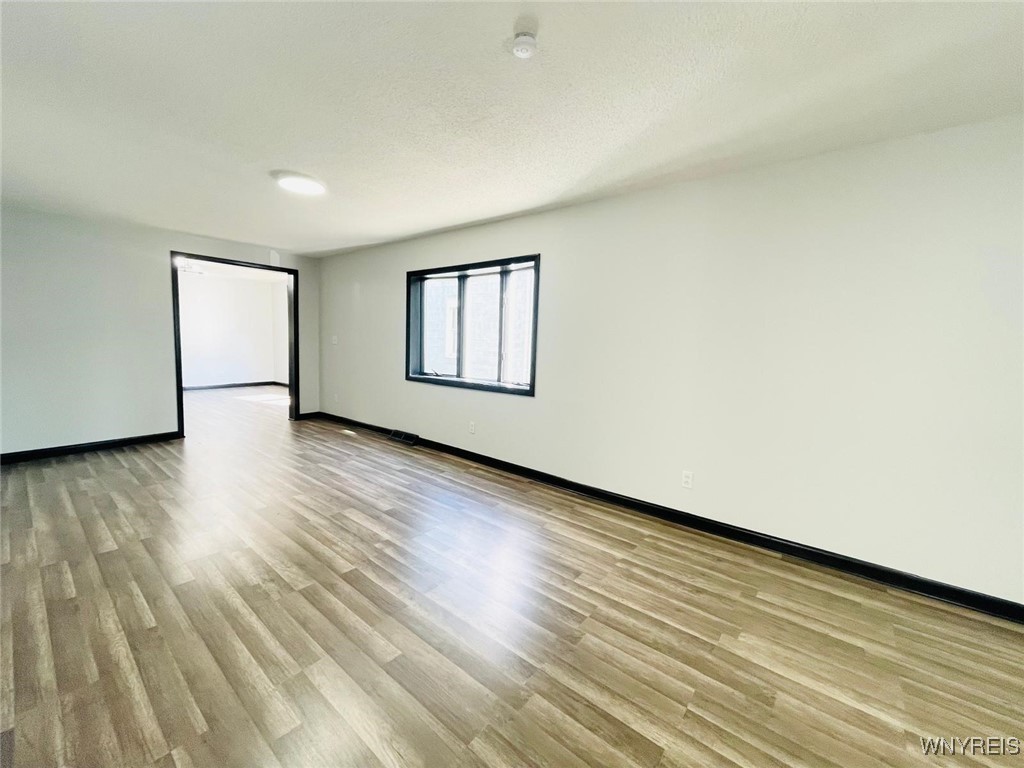 395 Dearborn Street Buffalo, NY 14207 - Photo 11 of 48