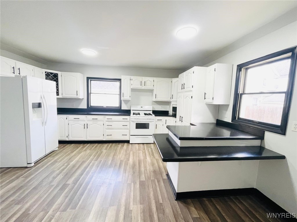 395 Dearborn Street Buffalo, NY 14207 - Photo 19 of 48