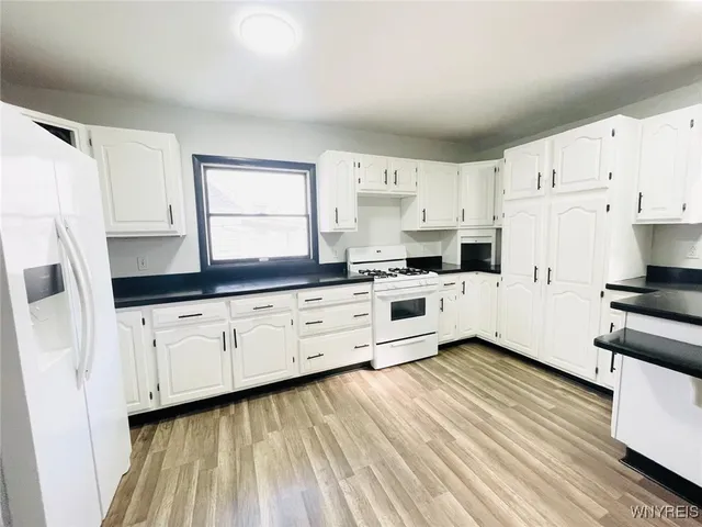 $229,900 | 395 Dearborn Street, Buffalo, NY 14207