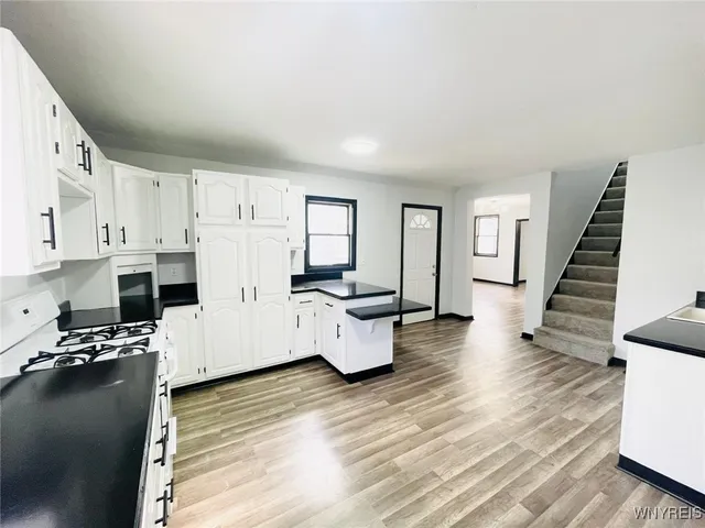 $229,900 | 395 Dearborn Street, Buffalo, NY 14207