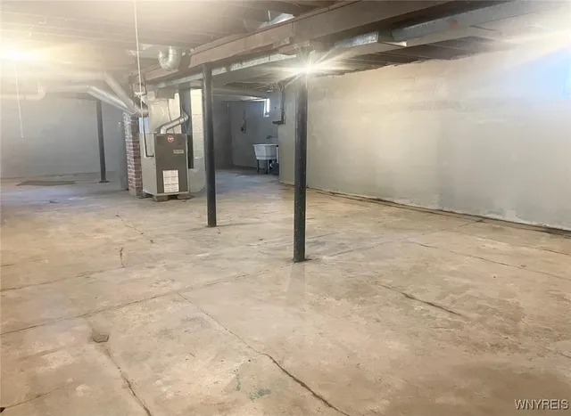 $229,900 | 395 Dearborn Street, Buffalo, NY 14207