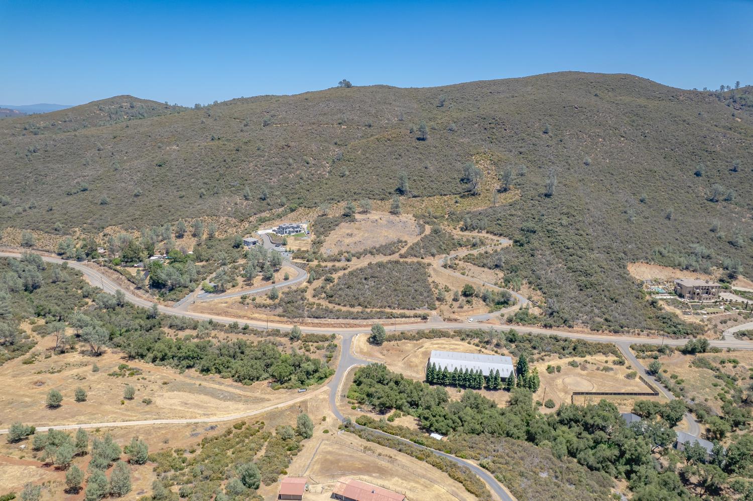 417 Salmon Falls Road El Dorado Hills, CA 95762 - Photo 13 of 47 a view of city and mountain