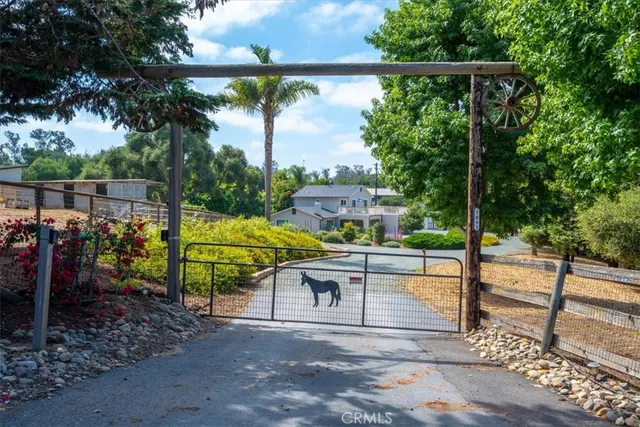 $1,495,000 | 1093-1093 Camino Caballo, Nipomo, CA 93444