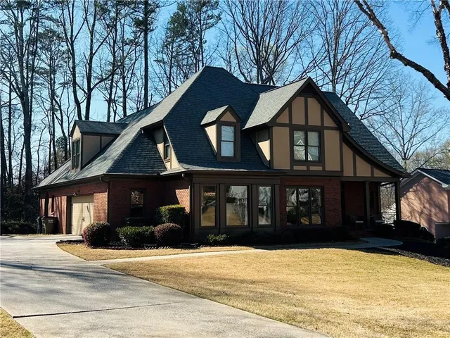 $950,000 | 6925 Polo Hill, Cumming, GA 30040