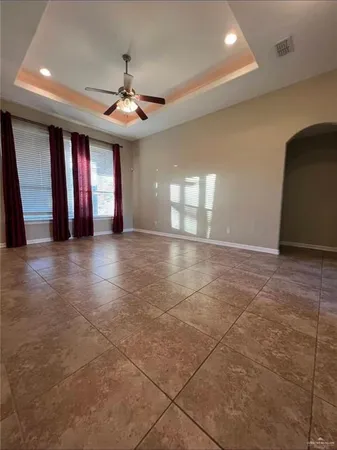 $2,400 | 619 Dalobo Boulevard, Edinburg, TX 78541
