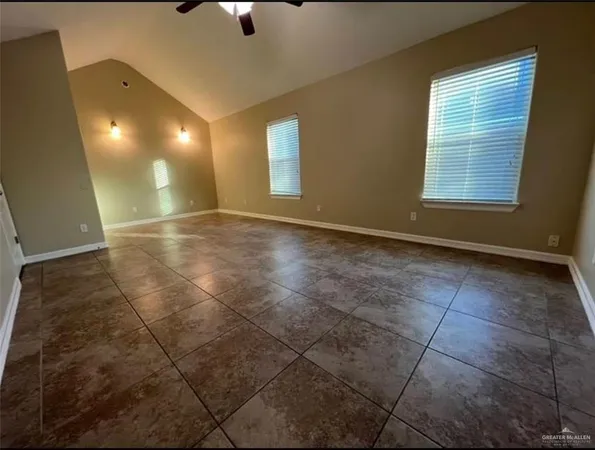 $2,400 | 619 Dalobo Boulevard, Edinburg, TX 78541