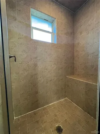 $2,400 | 619 Dalobo Boulevard, Edinburg, TX 78541