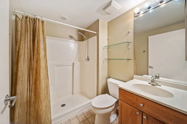 $2,850 | 1631 South Michigan Avenue, Unit 301, Chicago, IL 60616