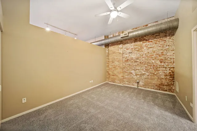 $2,850 | 1631 South Michigan Avenue, Unit 301, Chicago, IL 60616