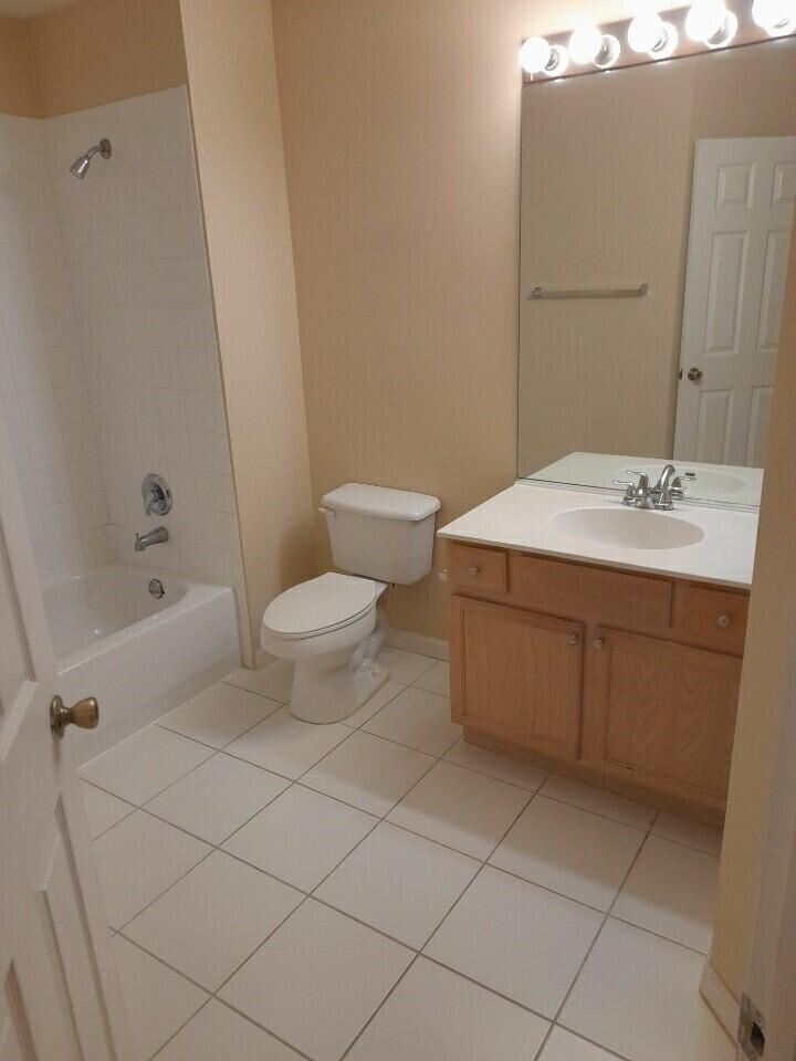 1104 Woodfield Road Greenacres, FL 33415 - Photo 5 of 11 thumbnail_imagejpeg_1 2