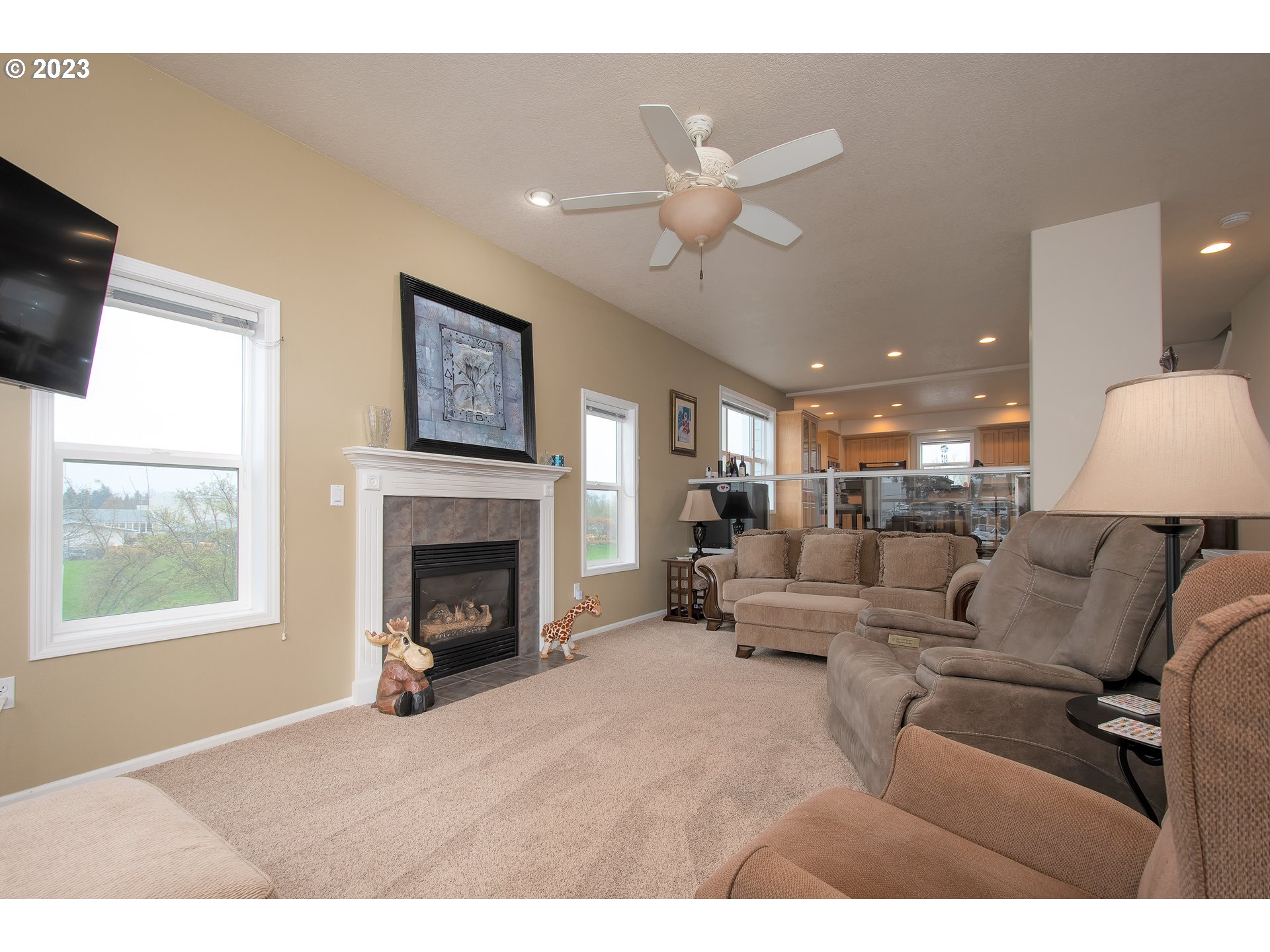 552 Northeast Bridgeton Road Portland, OR 97211 - Photo 13 of 47 Gallery Image 13