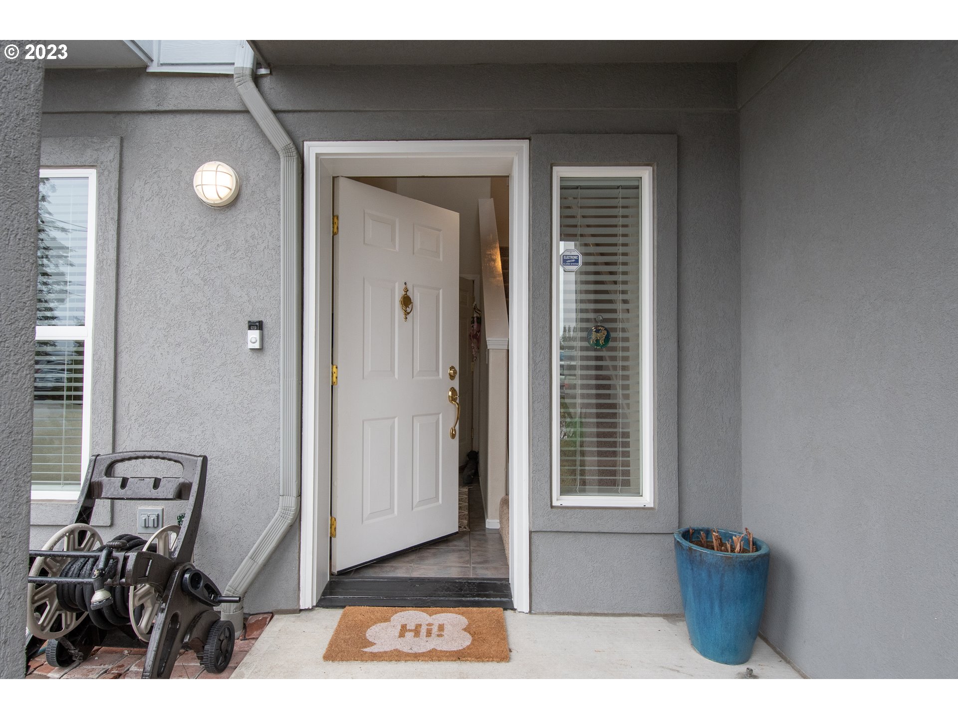 552 Northeast Bridgeton Road Portland, OR 97211 - Photo 6 of 47 Gallery Image 6